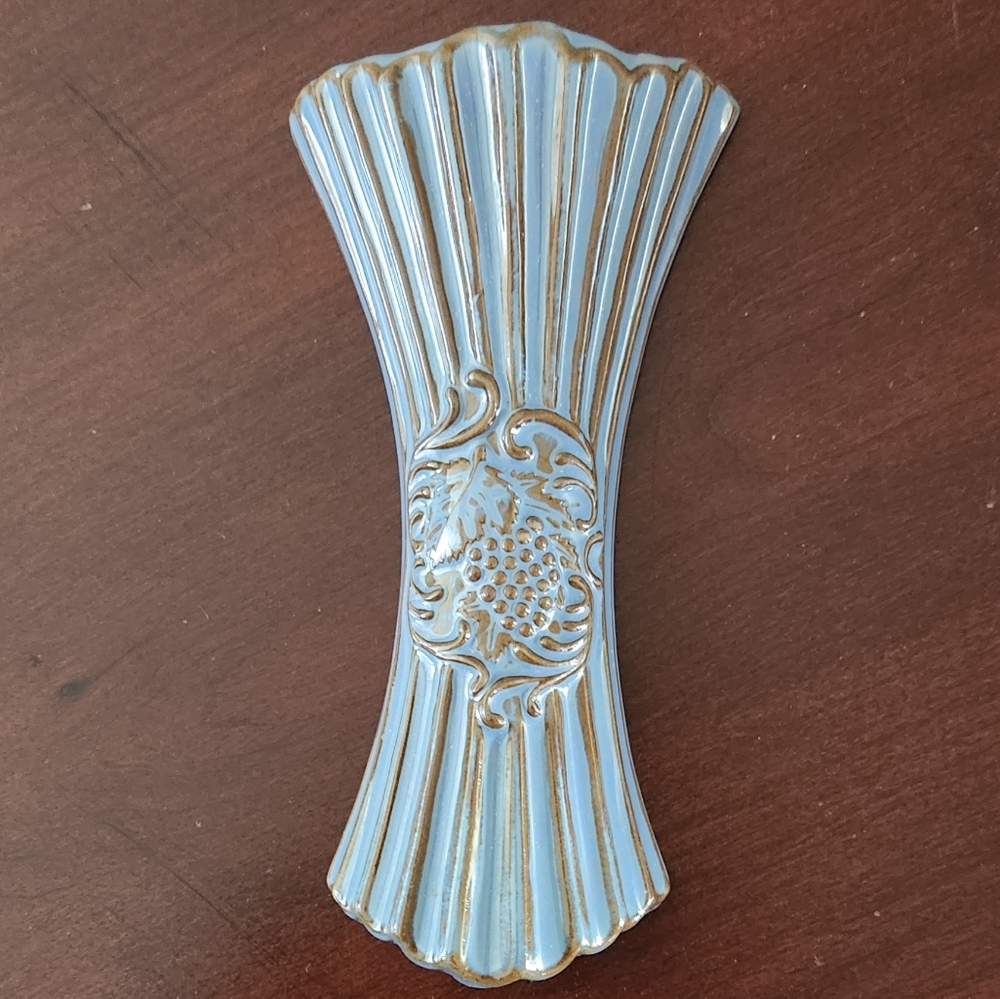 Vintage Wall Pocket - Picture 1 of 12
